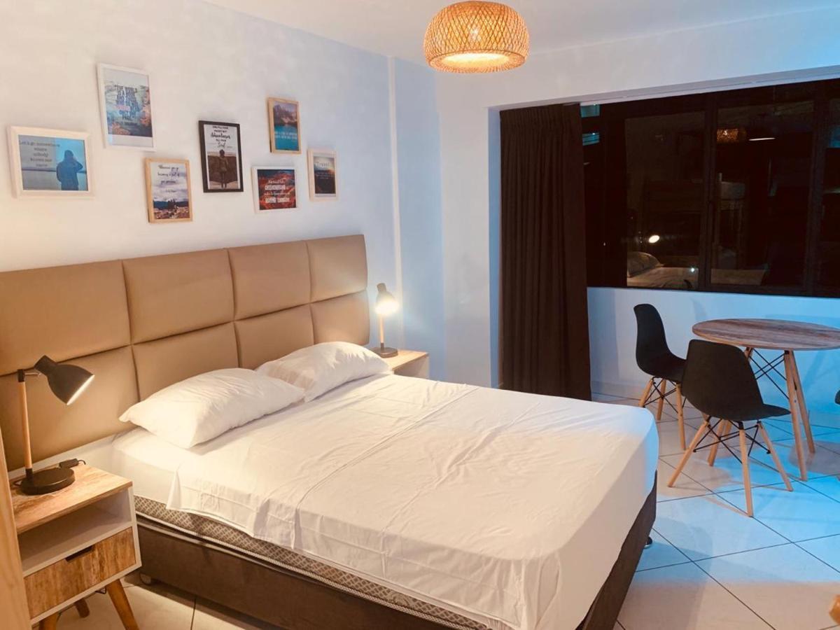Waikiki Hostel * Lima